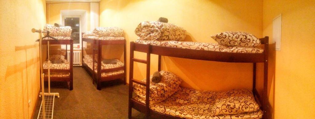 Desyatinnaya Hostel Kiev Habitación foto